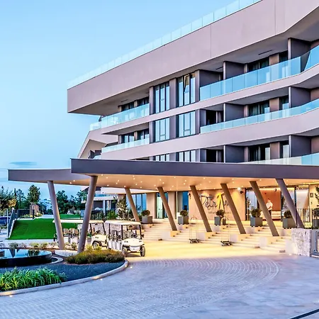 Petram Premium Family By Interhome Savudrija